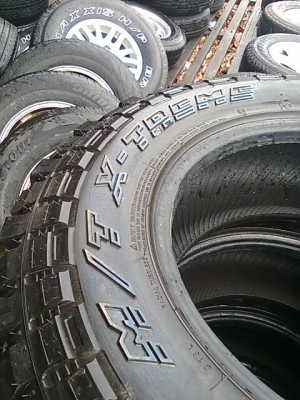 ขายยาง265 70 17 ดอกมัดปี12