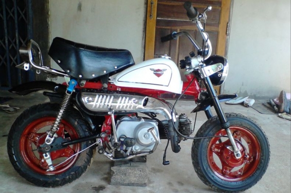 -ขาย มังกี้  สภาพใช้งานได้ดี  ราคาผมลดเหลือ 12,800