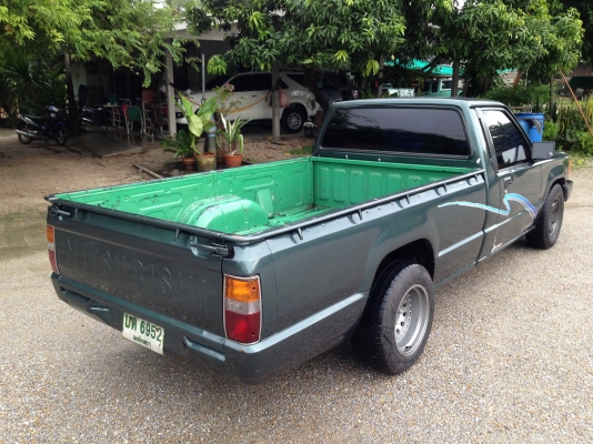 รถสวย เครื่องช่วงล่างดี คัสซีสวยเดิมๆไม่ผุ แอร์หนาว ตัวรถไม่มีผุ 1994 รถสวย เครื่องช่วงล่างดี คัสซีสวยเดิมๆไม่ผุ แอร์หนาว ตัวรถไม่มีผุ 1994