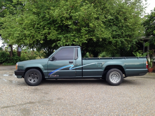 รถสวย เครื่องช่วงล่างดี คัสซีสวยเดิมๆไม่ผุ แอร์หนาว ตัวรถไม่มีผุ 1994 รถสวย เครื่องช่วงล่างดี คัสซีสวยเดิมๆไม่ผุ แอร์หนาว ตัวรถไม่มีผุ 1994