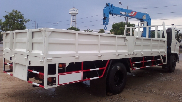 รถสวยสภาพเดิม ราคาถูก รถสวยสภาพเดิม ราคาถูก