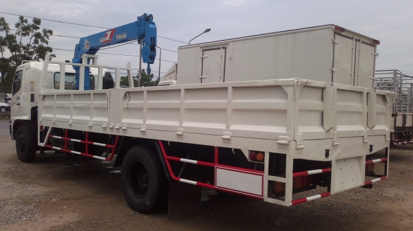 รถสวยสภาพเดิม ราคาถูก รถสวยสภาพเดิม ราคาถูก