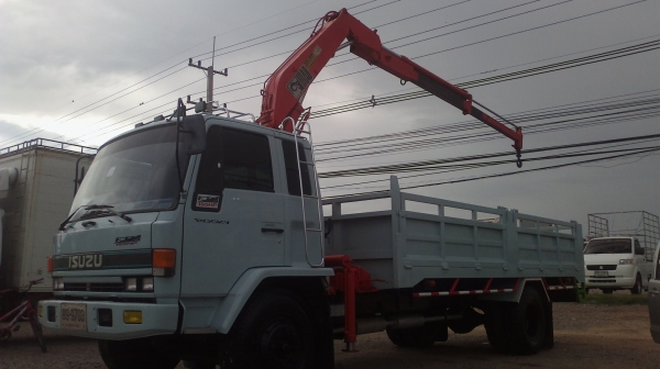 รถสวยสภาพเดิม ราคาถูก รถสวยสภาพเดิม ราคาถูก