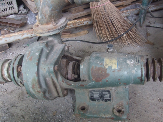 ลดราคา ปั้มน้ำ 3 นิ้วเป็นแบบที่ติคตั้งเอาสายพานมาต่อเพื่อทำงานได้เลย