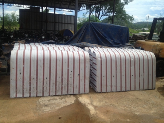 ขายกันสาด สภาพดี ยกติดตั้งได้เลย ราคาไม่แพงครับ มี 7 ชุด