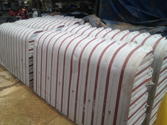 ขายกันสาด สภาพดี ยกติดตั้งได้เลย ราคาไม่แพงครับ มี 7 ชุด