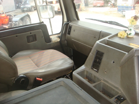 หัวลาก 10 ล้อ VOLVO - FL-10 360 แรง INTERCOOLER หัวลาก 10 ล้อ VOLVO - FL-10 360 แรง INTERCOOLER