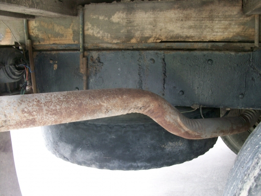 สิบล้อหัวยาว พร้อมใช้ มาอีกแล้วครับ มีประกันประเภท1ครับ พี่จังหวัด ลำปาง