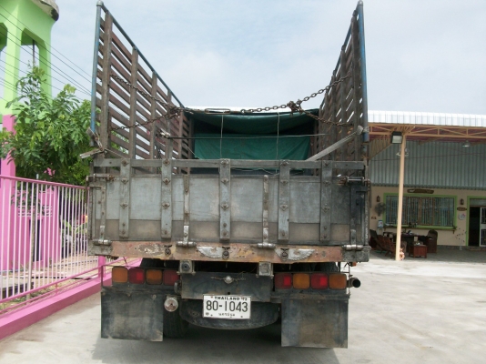 สิบล้อหัวยาว พร้อมใช้ มาอีกแล้วครับ มีประกันประเภท1ครับ พี่จังหวัด ลำปาง