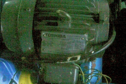 ปั้มลม 2 หัวพูม่า 150 ลิตรสภาพเดิมๆครับเป็นหัวพูมา ถังพูมาสีเดิมสวยๆครับ ขนาดถังยาว 1.20 เมตร เส้นผ่าศูนย์กลาง 40 ซ.ม. 150 ลิตรมอเตอร์ อิตาชิขนาด 2 แรงสวยๆครับหนักมากครับตัวนี้ ยกประมาณ 4 คนได้ครับคุ้มครับราคานี้ครับ ปั้มลม 2 หัวพูม่า 150 ลิตรสภาพเดิมๆครับเป็นหัวพูมา ถังพูมาสีเดิมสวยๆครับ ขนาดถังยาว 1.20 เมตร เส้นผ่าศูนย์กลาง 40 ซ.ม. 150 ลิตรมอเตอร์ อิตาชิขนาด 2 แรงสวยๆครับหนักมากครับตัวนี้ ยกประมาณ 4 คนได้ครับคุ้มครับราคานี้ครับ