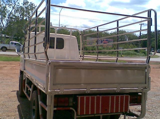 ขายอีซูซุ 4 ล้อ ป้ายเล็กไม่ติดเวลา รถสภาพดี พร้อมใช้ เอกสารพร้อมโอน