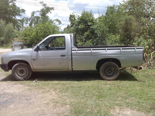 ขายรถนิสสันบิ๊กเอ็มฝาแดงราคาไม่แรง ขายรถนิสสันบิ๊กเอ็มฝาแดงราคาไม่แรง