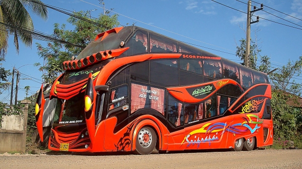 นรากุลทัวร์ รถบัสให้เช่าอุบลราชธานี 0816002998