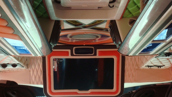 นรากุลทัวร์ รถบัสให้เช่าอุบลราชธานี 0816002998