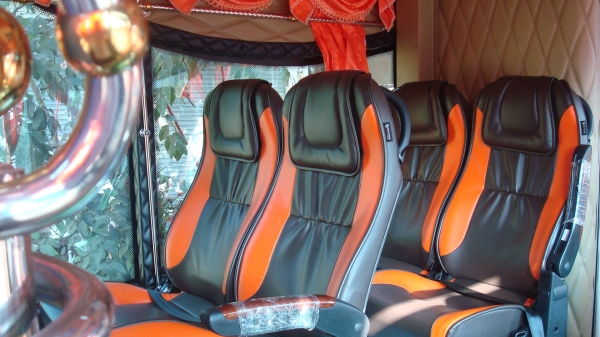 นรากุลทัวร์ รถบัสให้เช่าอุบลราชธานี 0816002998