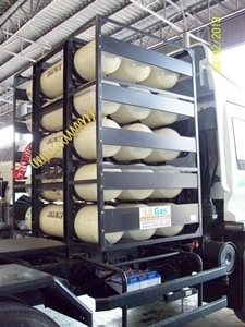 ..ขายรถบรรทุกหัวลากพร้อมงานวิ่ง. บริการติดตั้งถัง NGV แบบ 15 ถัง ขายขาถังเหล็ก. ดัดแปลง. มือสอง. สำหรับ. ติดตั้ง. รถบรรทุก. HINO NGV 8-10 ถัง รคาพิเศษสำหรับหัวลาก ลดต้นทุน. ทำกำไรเพิ่ม. ประหยัดเวลา. เพิ่มจำนวนเที่ยว. ไม่ต้องเสียเวลา บริการติดตั้งถัง NGV แ