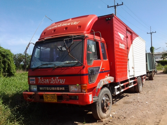 ต้องการขายรถฟูโซ่เคื่องดีคัชซีสวยตลอดเส้น7.20ทะเบียนพร้อมโอนรถห้างแท้สนใจติดต่อด่วนมาก