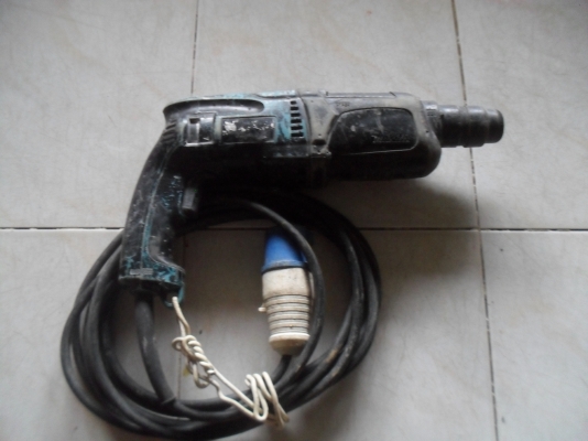 ขายสว่าน makita รุ่น HR2470F ( LED )