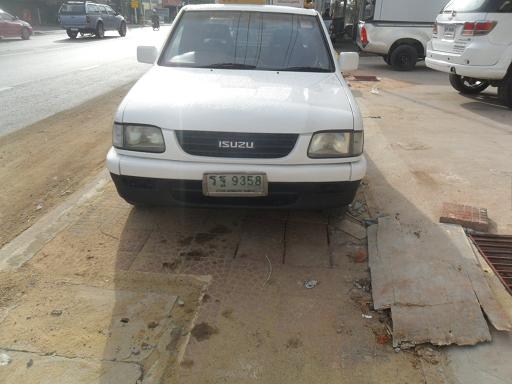 ขายถูกอีซูซุดราก้อนอาย2.8slx