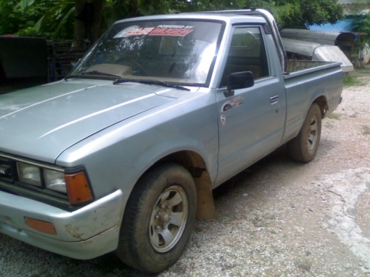 ์Nissan 720 เบนซิน 4ขอ 1982