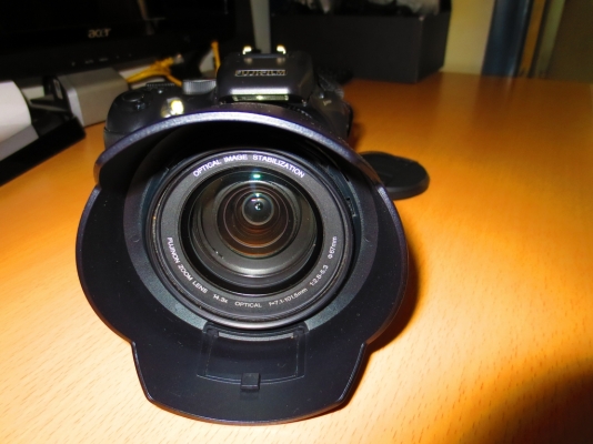 ขายกล้อง มือสอง FUJIFILM รุ่น S200EXR