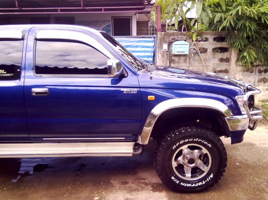 ขายยาง BF GOODRICH 31X10.50 R15  AT