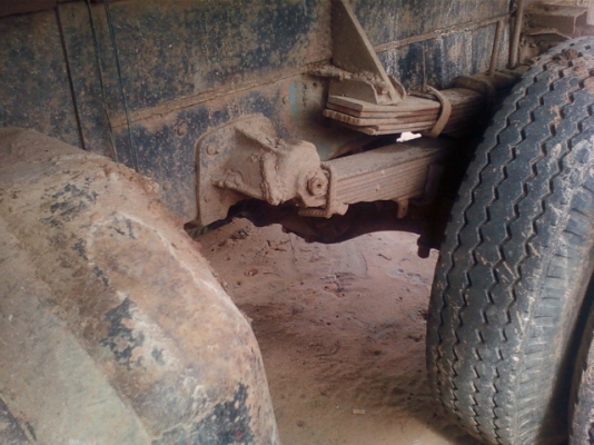 ต้องการขาย HINO KM310  เครื่องยนต์ 100 เพาเวอร์ เอฟ-หน้าหลังแล้ว ภาษีไม่ขาดต่อ แถมเครื่องยนต์ 1 เครื่อง