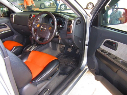 ISUZU D-MAX (07) SLX 3.0 D di I-TEQ SPACE CAB AT
