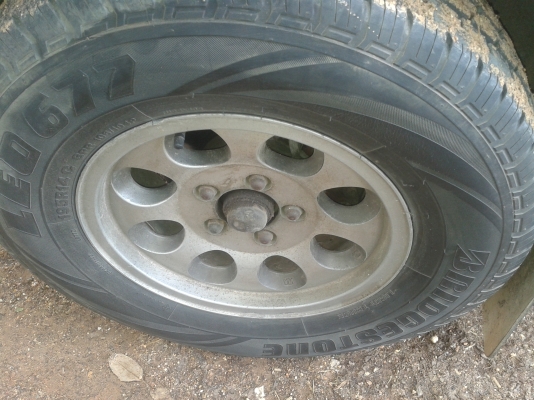 ขายรถตู้ TOYOTA ปี 31 (LH61V)(2L) เครื่องแน่น แรง ดี รถสวยๆ พร้อมโอน พร้อใช้งาน...