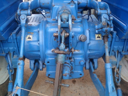 ขายรถไถ FORD 6610 พร้อมทะเบียน ขายรถไถ FORD 6610 พร้อมทะเบียน