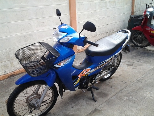 ฮอนด้า เวฟ 125 ubox กุญแจใหญ่ เครื่องดีพร้อมใช้งาน.