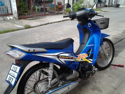 ฮอนด้า เวฟ 125 ubox กุญแจใหญ่ เครื่องดีพร้อมใช้งาน. ฮอนด้า เวฟ 125 ubox กุญแจใหญ่ เครื่องดีพร้อมใช้งาน.