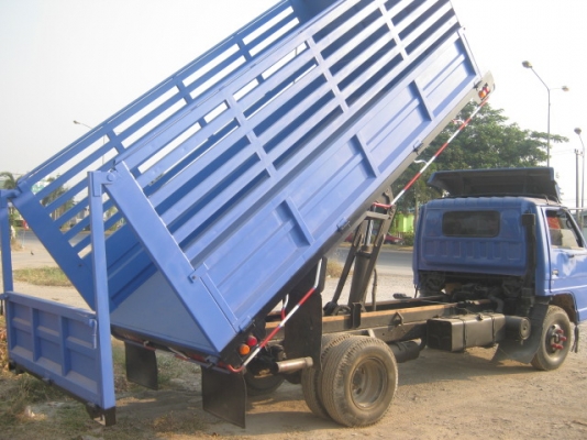 อีซูซุNPR-59L ดั้มจดทะเบียน ปี 39สนใจโทร คุณเฉลิม 0836272571