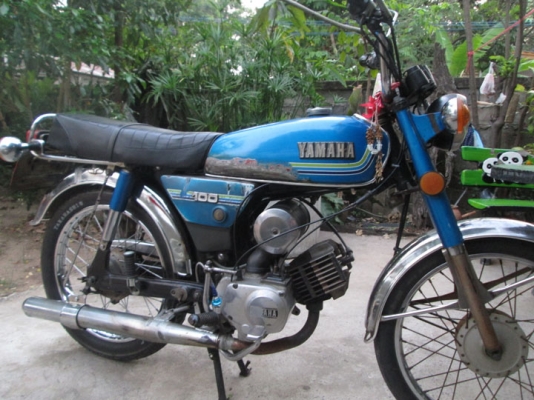 ขาย yamaha dx100 ครับ มีเล่มพร้อมเอกสารเจ้าของเดิมครบครับ