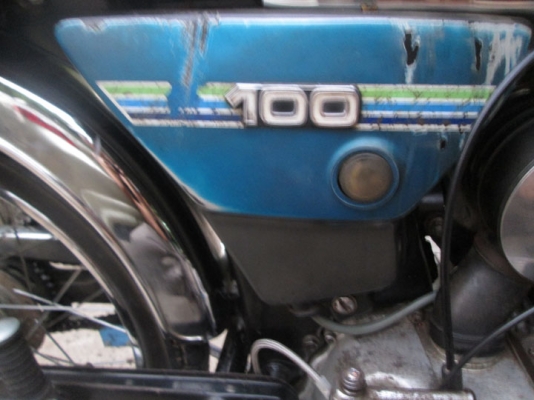 ขาย yamaha dx100 ครับ มีเล่มพร้อมเอกสารเจ้าของเดิมครบครับ