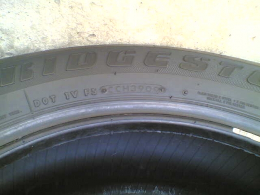 ขายยาง 225-65-17 บริสโตน ปี 09