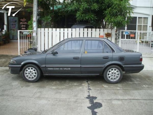 ขาย TOYOTA โดเรมอน สีเทา เกียร์ธรรมดา ปี89 เครื่อง1600 สภาพดี สวยๆ ด่วน 46000