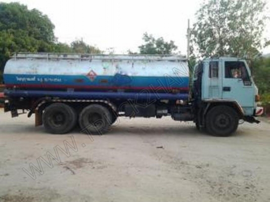 รถบรรทุก 10 ล้อบรรทุกน้ำมัน ยี่ห้อ ISUZU รุ่น FVM  195 แรงม้า