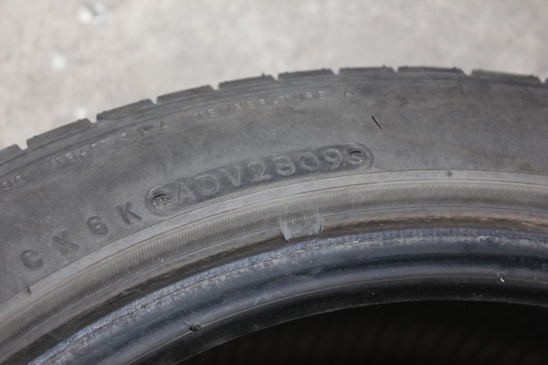 ขายยางNITTO NT555 195-50-15 ปลายปี09 4เส้น ถูกๆ 2500.-