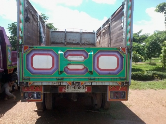 มาแล้วรถดั้มเกษตร ISUZU115Hp ลายสวยๆ