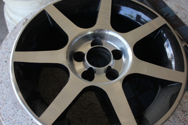 ขายล้อแม้ก ขอบ15  5/114  กว้าง7ET35  ตามรูป ถูกๆ