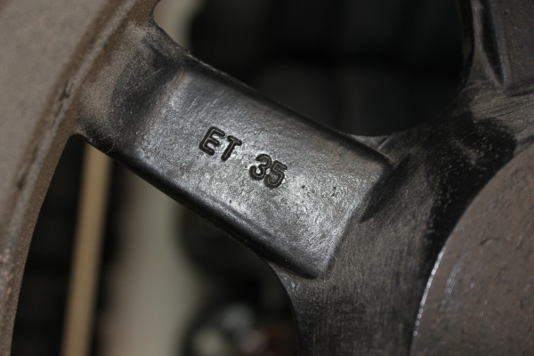 ขายล้อแม้ก ขอบ15 5/114 กว้าง7ET35 ตามรูป ถูกๆ ขายล้อแม้ก ขอบ15 5/114 กว้าง7ET35 ตามรูป ถูกๆ