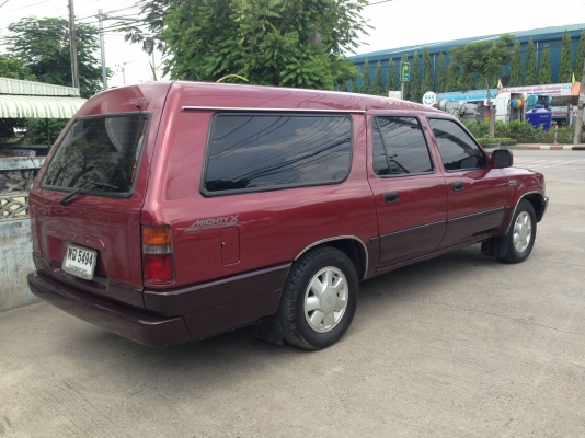 Toyota Might Van 97