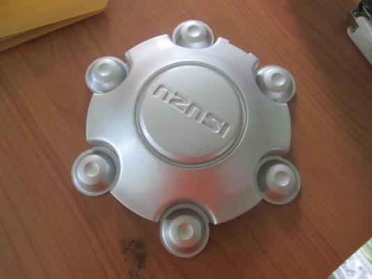 ขาย ฝาครอบแม็คล้อ Dmax RODEO จำนวน 1 ชิ้น