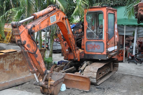 ขาย แบคโฮIHI(pc30) สภาพเดิมจากญี่ปุ่น 99,000 เท่านั้น!!