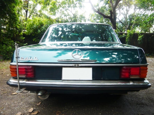 ขออนุญาติขาย BENZ W115/8 ท่านนายพลซักคันครับ