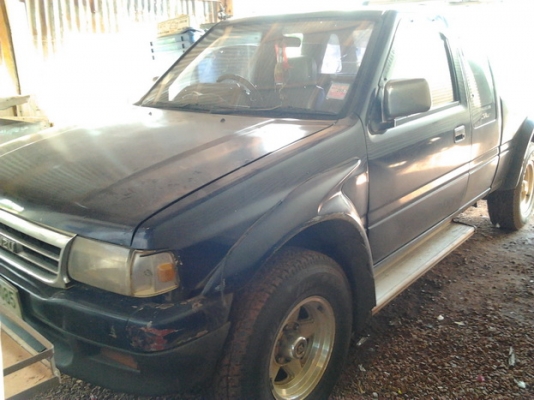 ขาย กระบะแค็ป มังกรทอง ISUZU SPACECAB 2.5 ปี39/96โฉม แป๊ะยิ้ม แท้ วางเครื่อง มังกร4JB1 2.8 (ลงเล่ม) แห้งดีไม่มีไอ แรงจริง ช่วงล่างแน่นคัสซีดี มีตำหนิหลังขวานิดหน่อย ตามรูป สีดีหน้า-หลังเดิม ภายในสวย คอนโซลครบ แอร์ พ.พาวเวอร์ ล้อแม็ก ยางสวย4เส้น 75/235/15