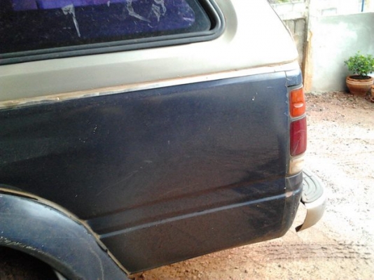 ขาย กระบะแค็ป มังกรทอง ISUZU SPACECAB 2.5 ปี39/96โฉม แป๊ะยิ้ม แท้ วางเครื่อง มังกร4JB1 2.8 (ลงเล่ม) แห้งดีไม่มีไอ แรงจริง ช่วงล่างแน่นคัสซีดี มีตำหนิหลังขวานิดหน่อย ตามรูป สีดีหน้า-หลังเดิม ภายในสวย คอนโซลครบ แอร์ พ.พาวเวอร์ ล้อแม็ก ยางสวย4เส้น 75/235/15