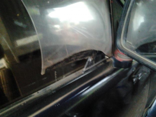 ขาย กระบะแค็ป มังกรทอง ISUZU SPACECAB 2.5 ปี39/96โฉม แป๊ะยิ้ม แท้ วางเครื่อง มังกร4JB1 2.8 (ลงเล่ม) แห้งดีไม่มีไอ แรงจริง ช่วงล่างแน่นคัสซีดี มีตำหนิหลังขวานิดหน่อย ตามรูป สีดีหน้า-หลังเดิม ภายในสวย คอนโซลครบ แอร์ พ.พาวเวอร์ ล้อแม็ก ยางสวย4เส้น 75/235/15