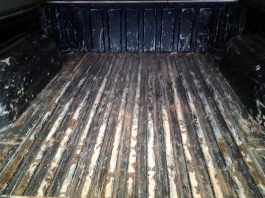 ขาย กระบะแค็ป มังกรทอง ISUZU SPACECAB 2.5 ปี39/96โฉม แป๊ะยิ้ม แท้ วางเครื่อง มังกร4JB1 2.8 (ลงเล่ม) แห้งดีไม่มีไอ แรงจริง ช่วงล่างแน่นคัสซีดี มีตำหนิหลังขวานิดหน่อย ตามรูป สีดีหน้า-หลังเดิม ภายในสวย คอนโซลครบ แอร์ พ.พาวเวอร์ ล้อแม็ก ยางสวย4เส้น 75/235/15